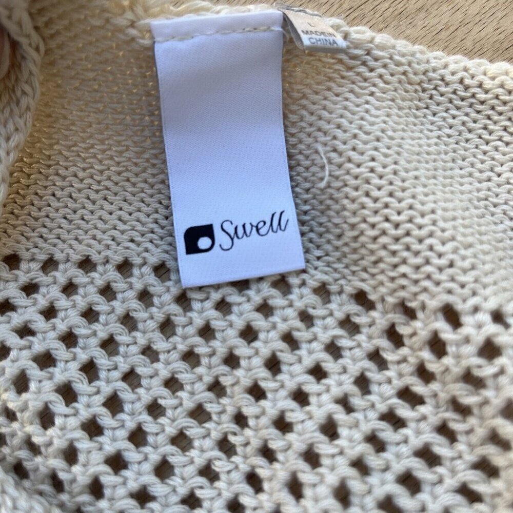 Swell Juniors Crochet Keep it Rockin Taupe Crop Top Size L - Picture 12 of 12